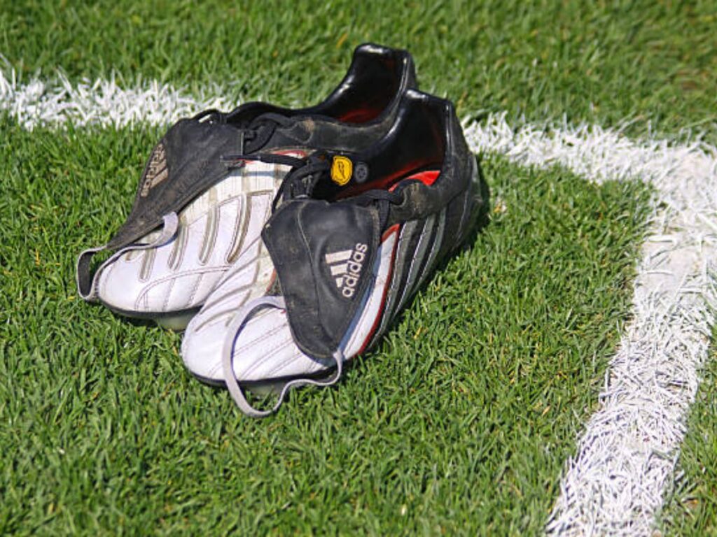 Differences between Football And Baseball Cleats Unveiling the GameChanging Variations! The