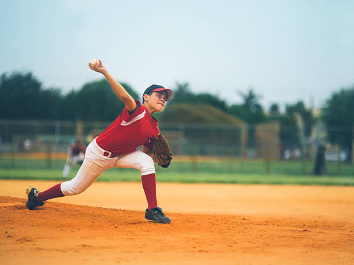 How to Throw Baseball