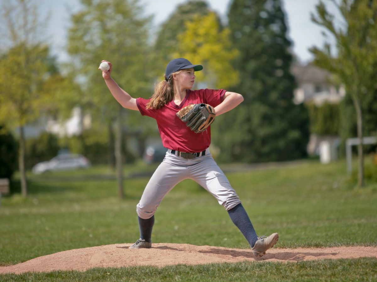 How to Throw Baseball