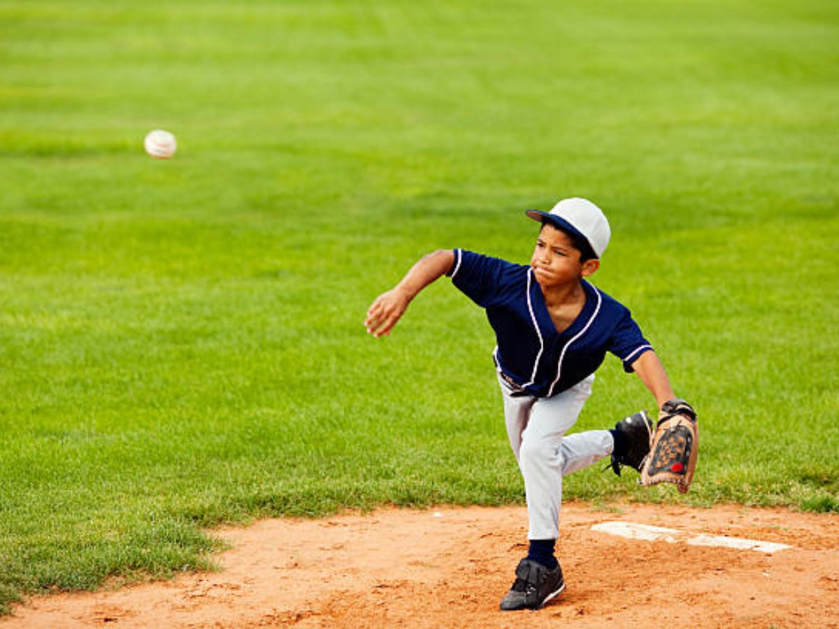 How to Throw a Slider Pitch